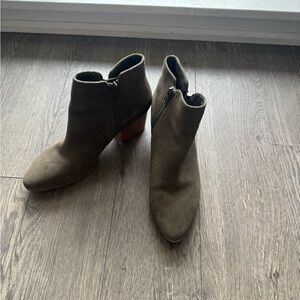 Aldo Women's Brown Ankle Booties